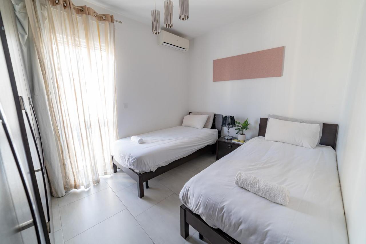 Saint Julian's Metrostays Apartament St Julian Malta מראה חיצוני תמונה