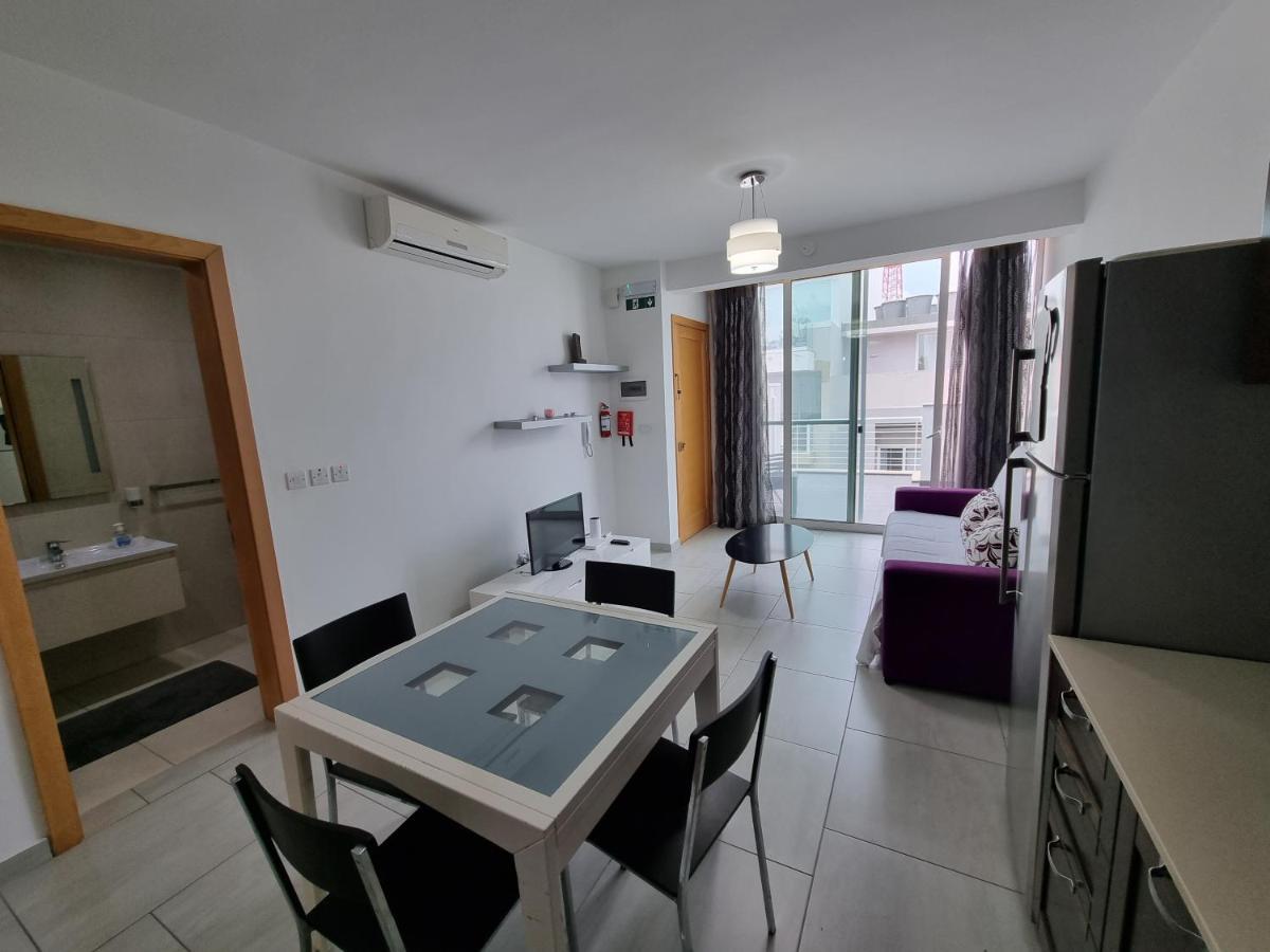 Saint Julian's Metrostays Apartament St Julian Malta מראה חיצוני תמונה